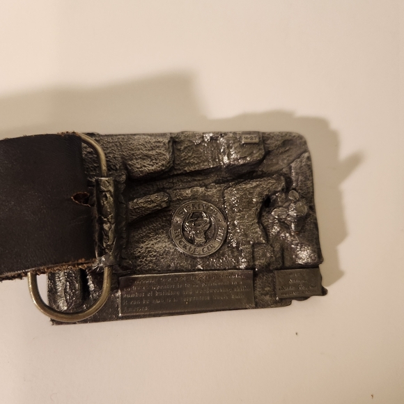 Harley Davidson (JB) Leather Belt & Buckle - Picture 5 of 13